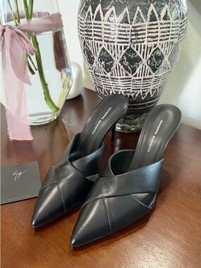 Giuseppe Zanotti Black Leather Pointed Mule Heels with Crossover Straps